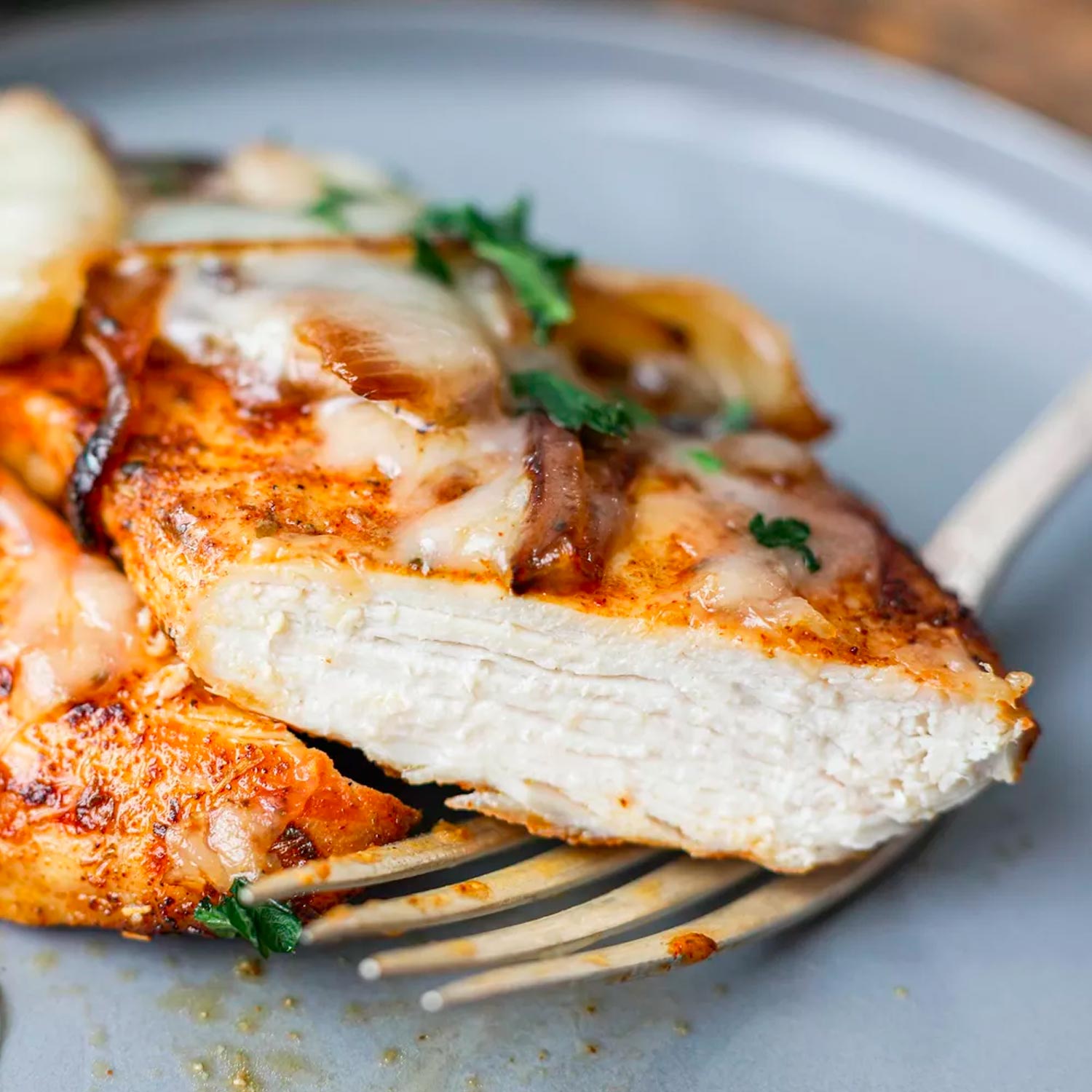 Smart Chicken Organic Boneless & Skinless Chicken Breast - 0.75-1.75lbs - price per lb – Image 2